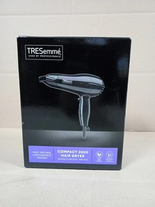 TRESemme Compact 2000W Haar DC Motor Trockner leicht & kompakt 2 Geschwindigkeiten schwarz