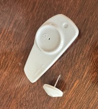 100 SENSORMATIC SUPERTAG III SECURITY TAGS WITH PIN - New