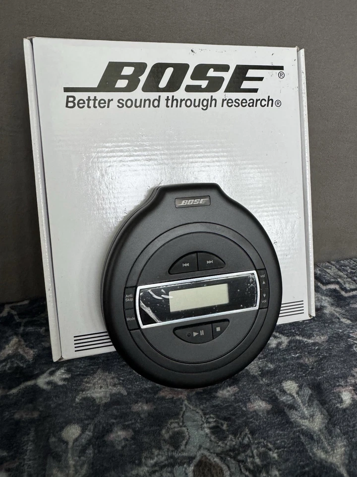 ¡DE COLECCIÓN Y FUNCIONA! Reproductor de CD portátil Bose PM1 (34144) Discman anti saltos principios de la década de 2000 Foto 2 de 4