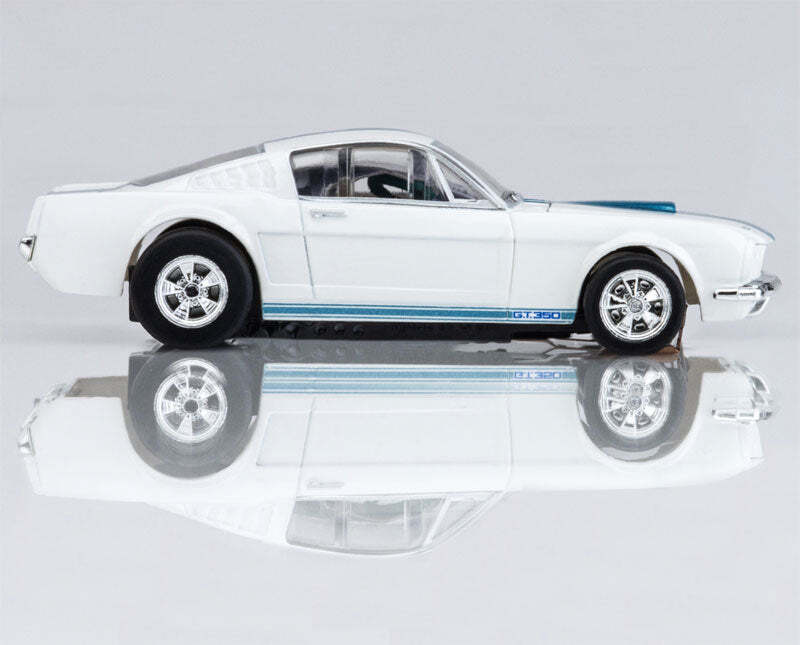 AFX Mega G+☆1965 Shelby Mustang GT350 AFX 1965 Shelby Mustang GT350 White/Blue Mega G+ HO Slot Car