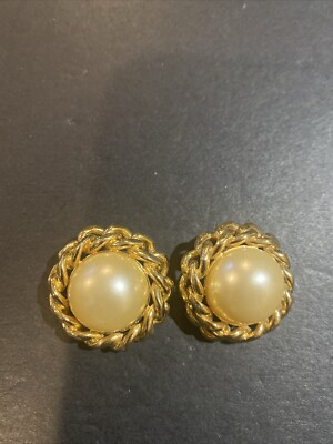 Vintage Ciner Faux Pearl Gold Tone Clip On Earrings