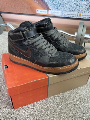 how to clean the inside of air force ones