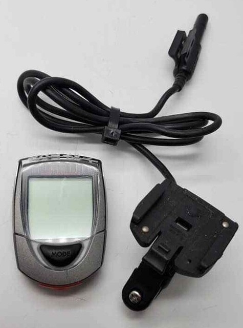 cateye enduro 8 price