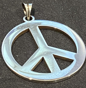 腕時計、アクセサリー White Trash Charms アフロガール/バタフライ 