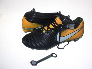 mens 7/wmns 8.5 Nike Tiempo Legend 7/VII Elite SG-PRO Soccer Cleats  921452-009 | eBay