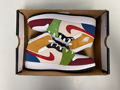 Nike Air Jordan 1 Mid SE GS Messy Room DR6957-100 Size 5.5y Nike Air Jordan 1 Mid SE GS Messy Room DR6957-100 Size 5.5y
