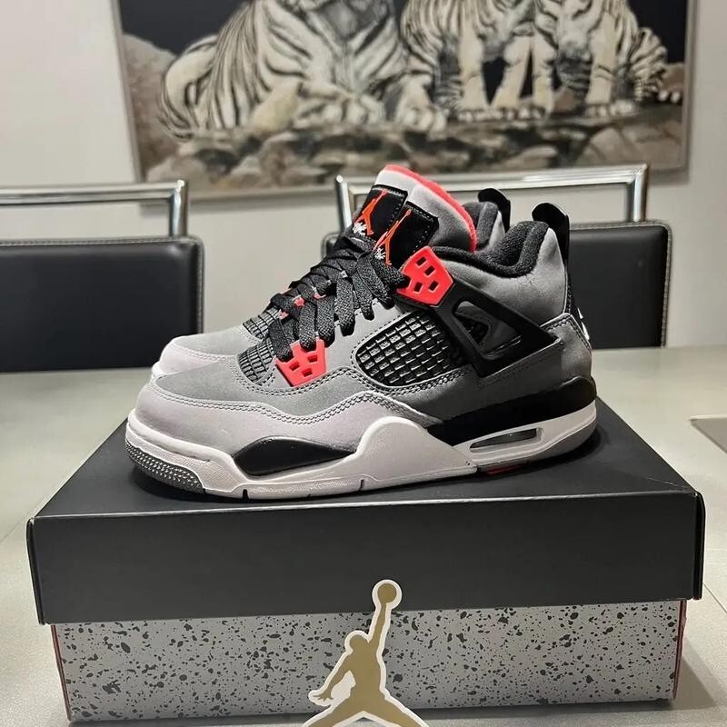 K*s様 Nike Air Jordan 4 Retro \"Infrared 2 Air Jordan 4 'Infrared' (DH6927-061)Release Date. Nike SNKRS