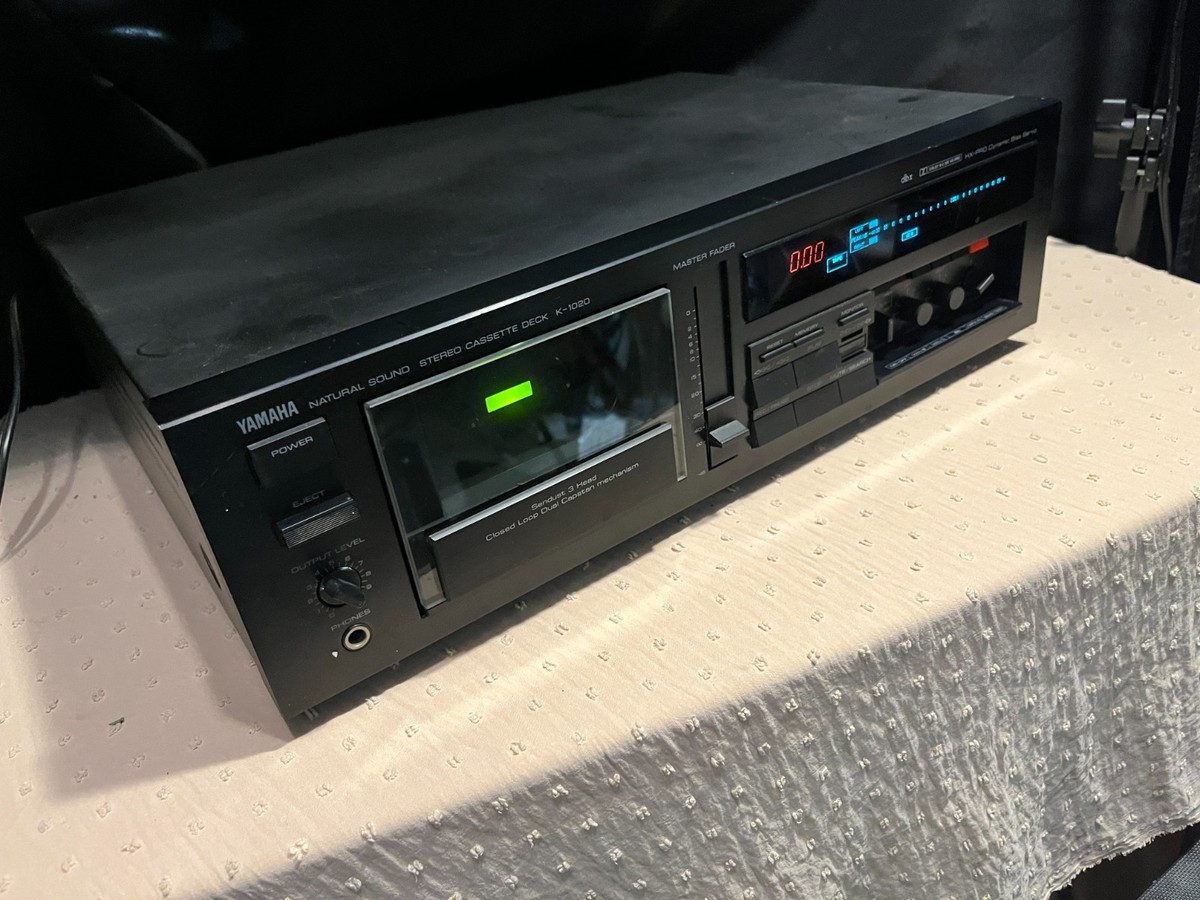 Yamaha K-1020 Natural Sound 3-Head Stereo Cassette Deck for parts
