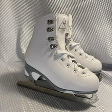 Jackson Ultima Finesse 150 kids Figure Ice Skates Size 11 Mark 7 Blade 