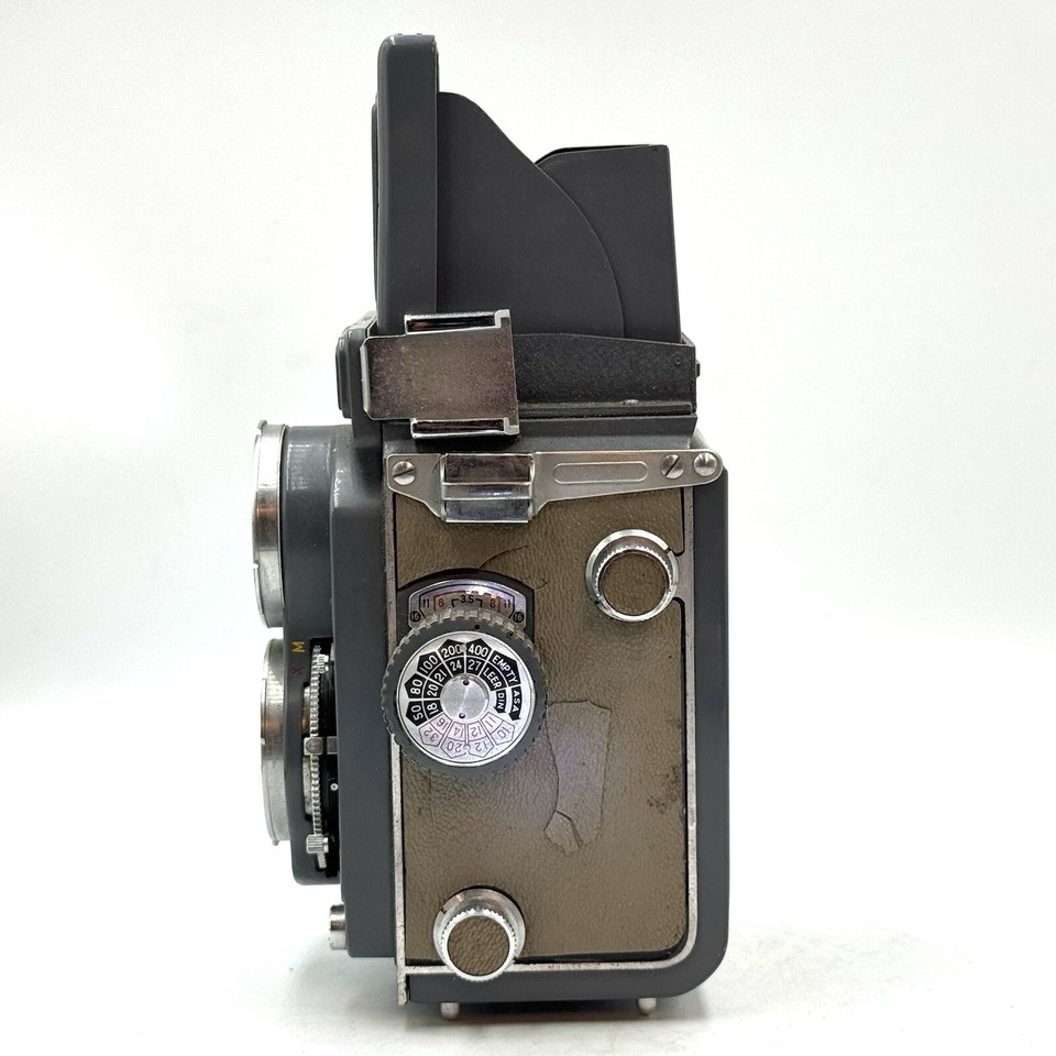 [AS IS] Yashica 44 TLR Film Camera with Yashicor 60mm f3.5 from Japan