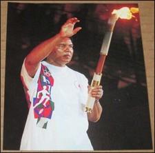1996 Muhammad Ali Photo Clipping Atlanta Summer Olympics Opening Ceremony 4.25x5