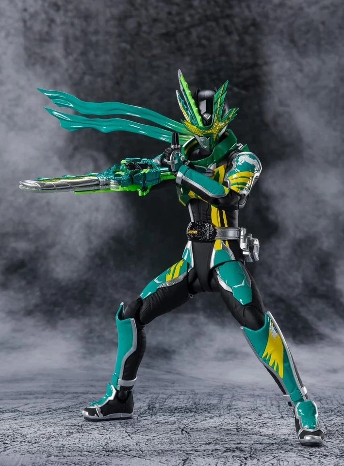 S.H.Figuarts Kamen Rider Sarutobi Ninja Den Kamen Rider Saber Foto 4 de 4