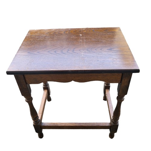Vintage Oak Small Side Table Height 48.5cm - 第 1/11 張圖片