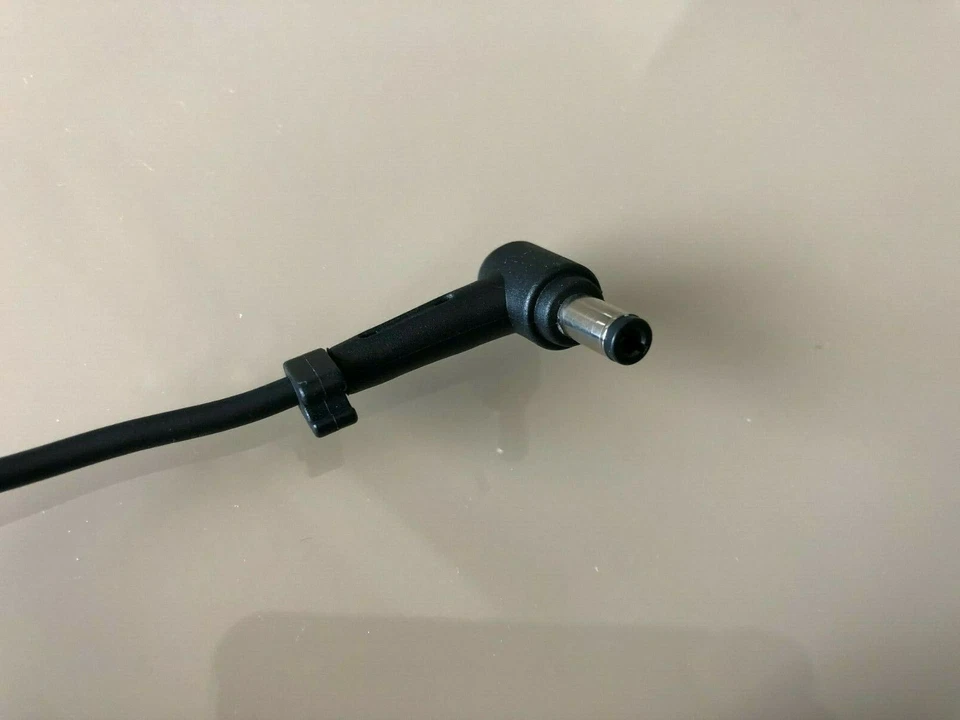 Asus AC 19V 3.42A Adapter Power Charger Connector ( 5*5mm X 2.5mm) - Image 2 of 2