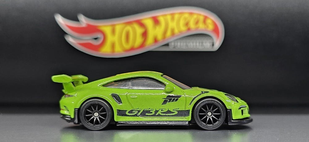 2021 Hot Wheels Premium Forza Horizon 4 Porsche 911 GT3 RS