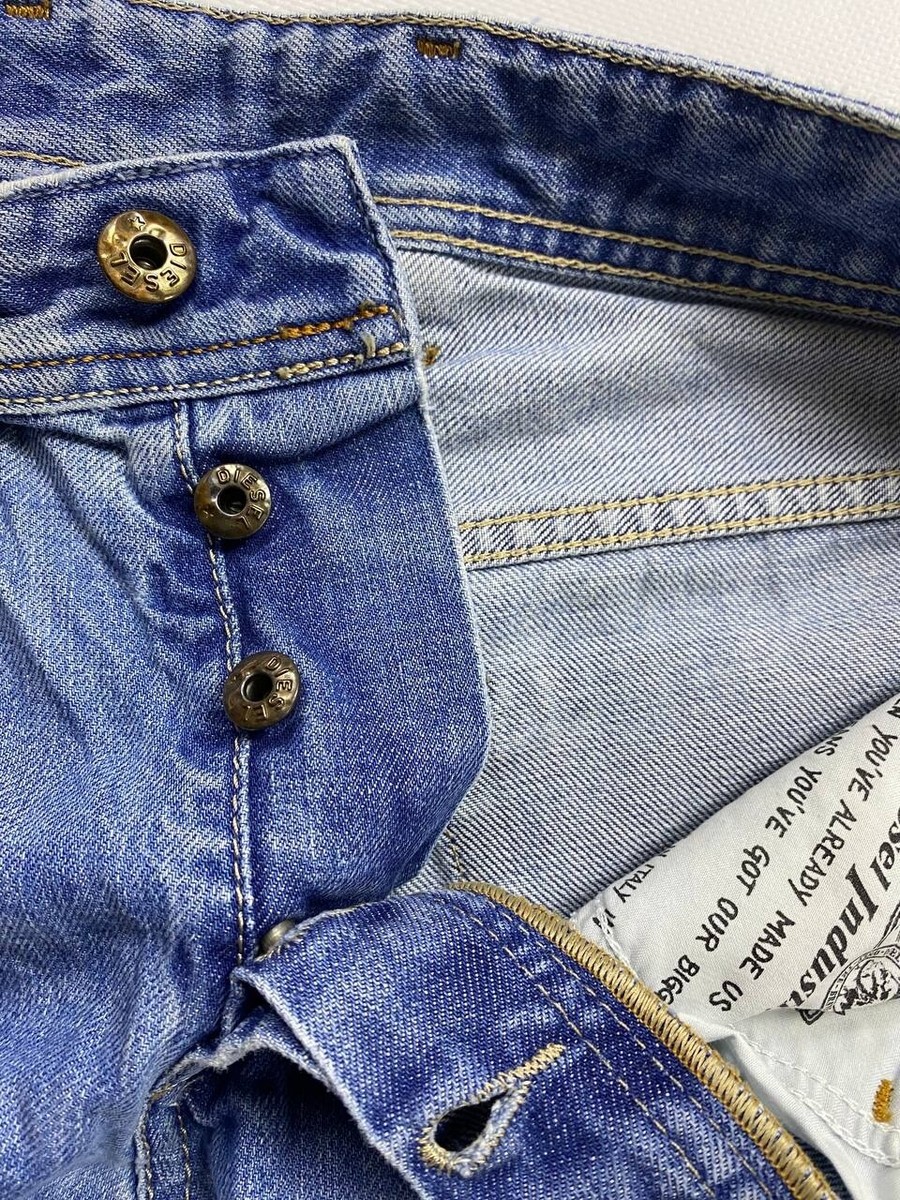 【新品】DIESEL デニム WAYKEE W33 L32 DIESEL WAYKEE Blue Denim Regular Straight Distressed Jeans W33 L32