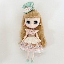 Middie Blythe Q-pot Macaron Q-Tea Party CWC Exclusive Limited 2010 Japan Doll