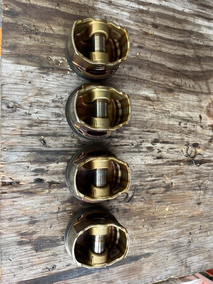 Pistones usados Scion XB 2AZFE 2008-2015 Foto 2 de 2