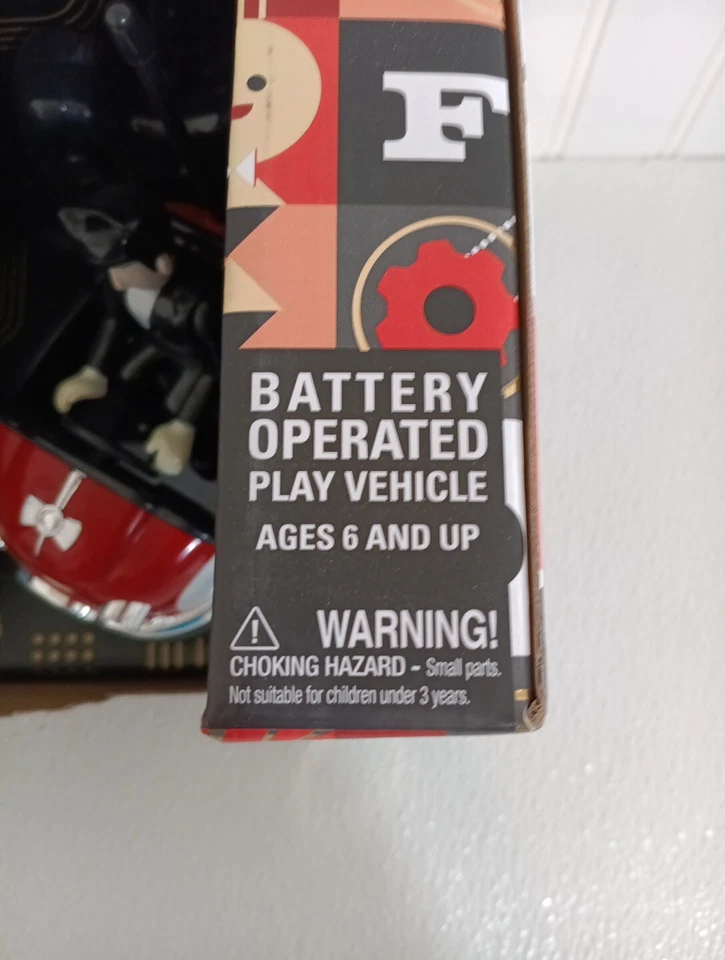 FAO Schwarz 2-Player Nostalgic Remote Control Toy Bumper Car Set - Image 4 of 4