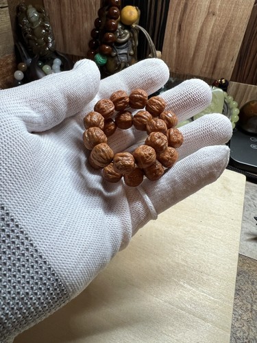 11mm Hedgehog Hand Carved Golden Toad Bracelet 猴头精工雕刻金蟾蛤蟆手串 - Picture 7 of 10