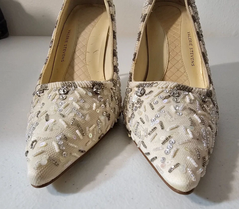 Zapatos de noche vintage Valerie Stevens para mujer blanco roto con cuentas tacones de punta 7 Foto 4 de 4