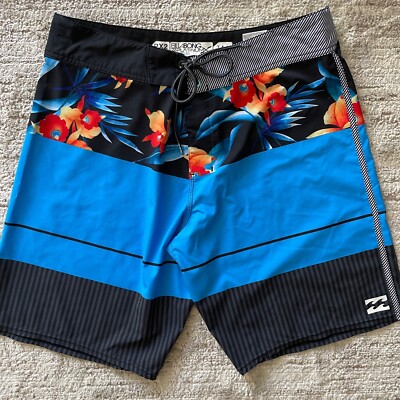 BILLABONG PLATINUM X RECYCLER Mens Boardshorts Sz 34