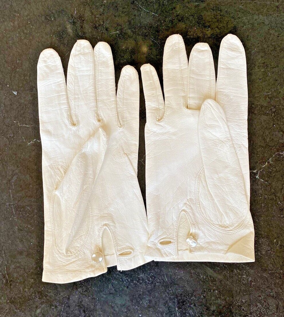 Vintage White Kid Gloves Short with Pearl Button Closure eBay