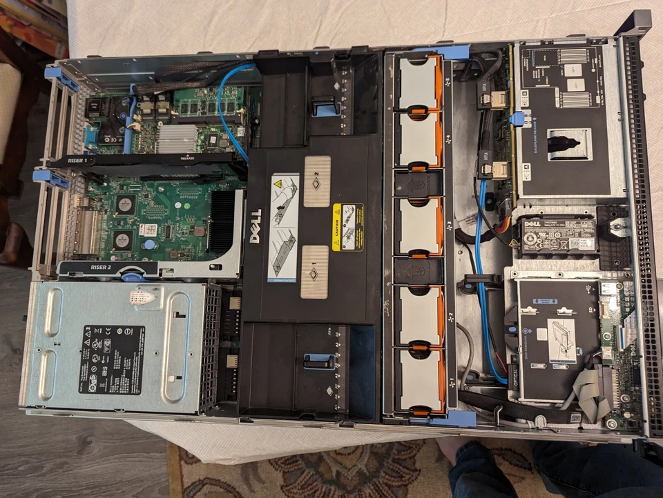 Servidor en rack Dell R710 PowerEdge Foto 3 de 4