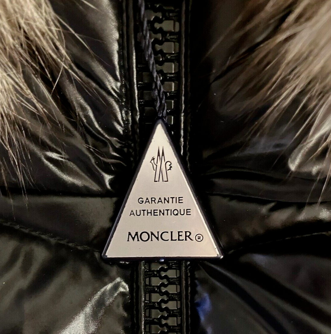 Moncler Fur Trim Hood Chevron Puffer Coat Size 0 (XS) New With
