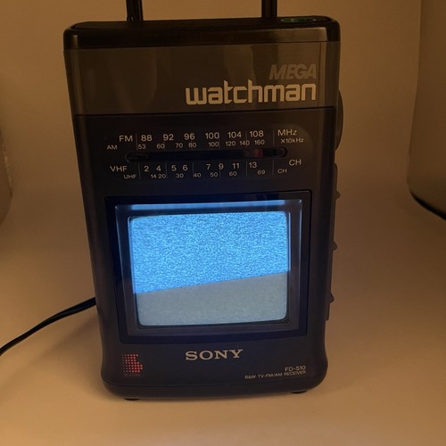 Sony MEGA Watchman FD-510 B&W TV-FM/AM Radio With Power Cord Tested Works - Picture 2 of 16