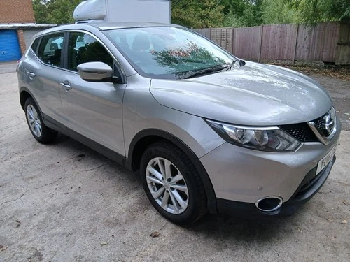 2015 Nissan Qashqai, photograph 22