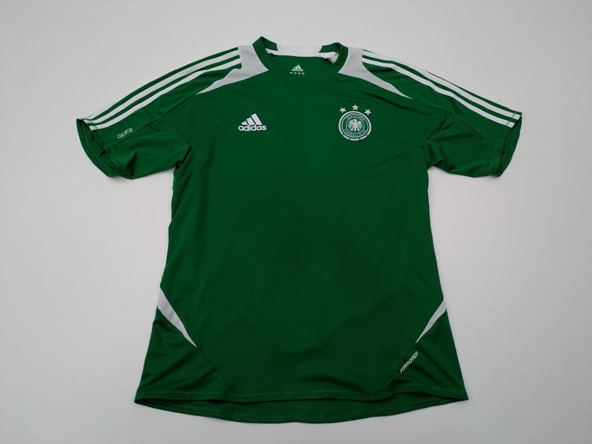 Preços baixos em Mesut özil Alemanha Camisas de futebol da Equipe