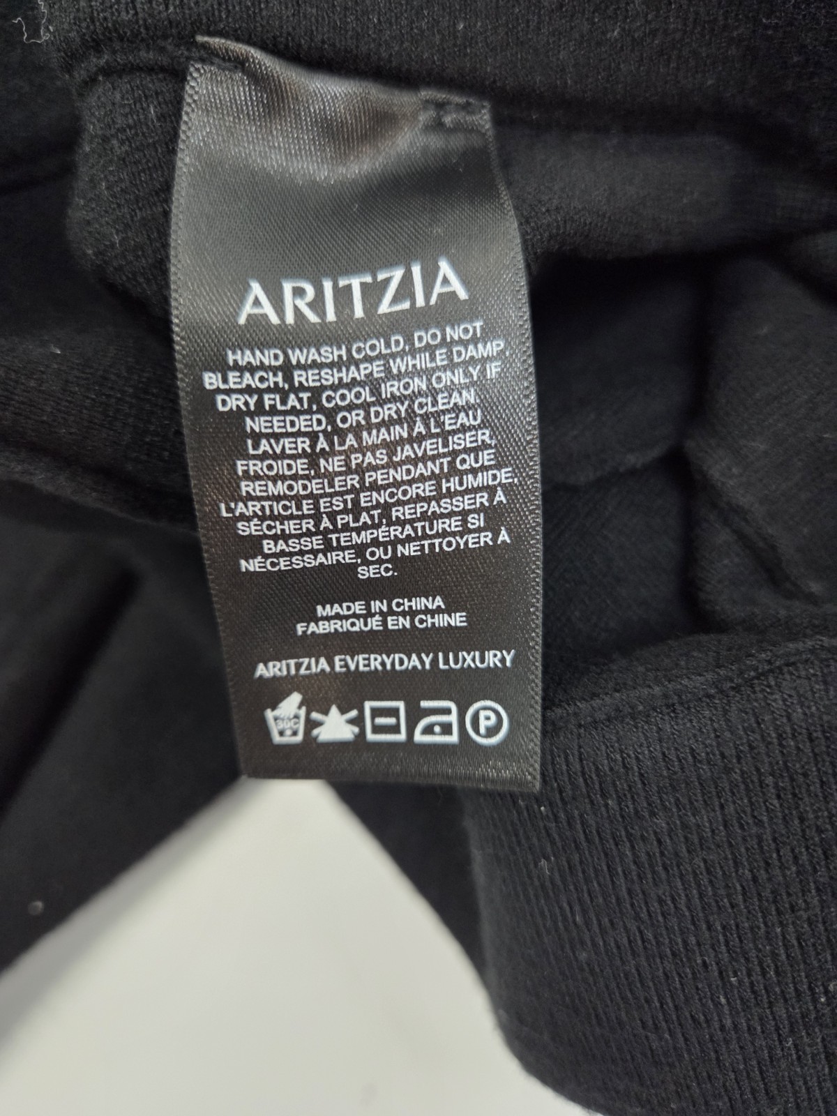 Aritzia Wilfred Effortless Pants Womens Black Pleated Wide Leg XS #8171