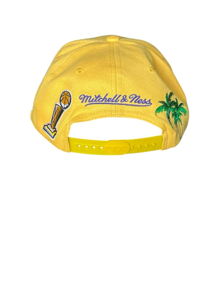 Mitchell & Ness Los Angeles Lakers Champs Parche Snapback Sombrero Foto 3 de 4