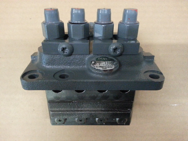Rebuilt Kubota V2003 Fuel Injection 