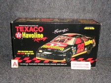  28 ERNIE IRVAN 1996 TEXACO HAVOLINE FORD THUNDERBIRD STOCK CAR BANK 00560T