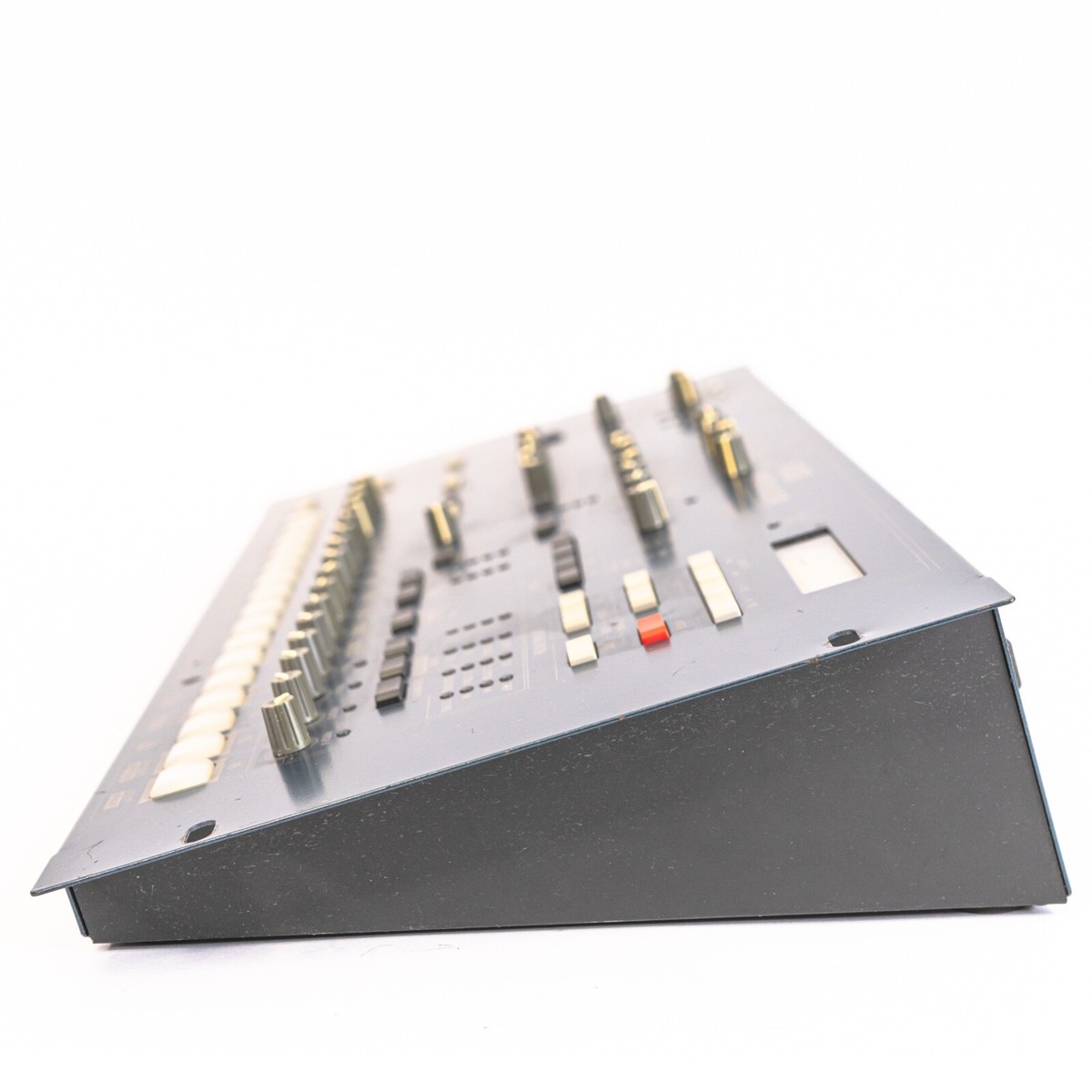 Korg MS2000R Analog Modeling Synthesizer Rackmount Module Korg MS2000R Analog Modeling Synthesizer Rackmount Module
