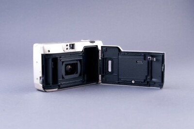Nikon LiteTouch Zoom 70WS Quartz Date 35mm Point & Shoot
