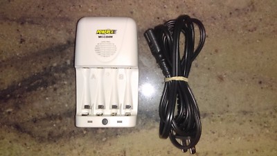 Maha Powerex MH-C204W AA/AAA NiMH Battery Charger US