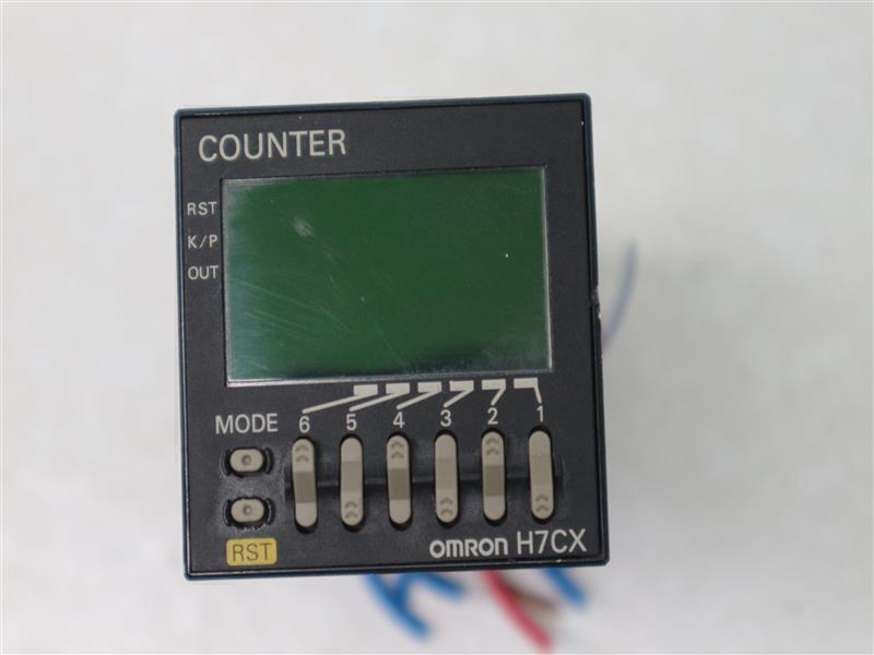 Omron H7CX-AW H7CXAW Counter DC12V 100m A max 100-240VAC 50/60Hz