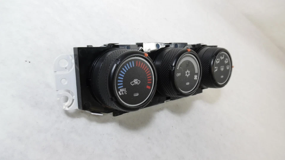 Mitsubishi Outlander Sport 2013-2017 manual control de temperatura de clima OEM Foto 2 de 4