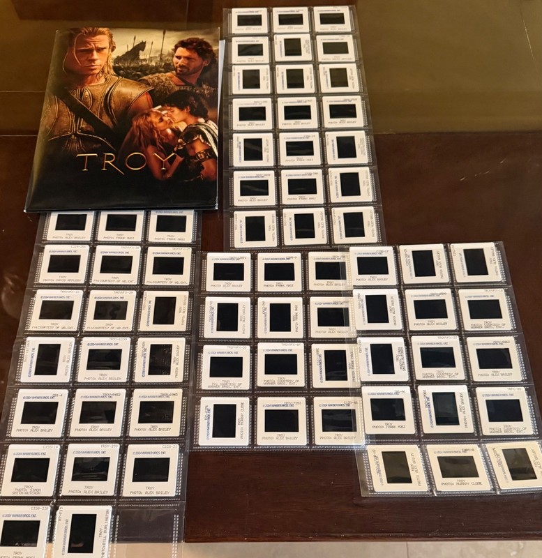 TROY 2004 ORIGINAL WB PRESS KIT BRAD PITT ERIC BANA ORLANDO BLOOM 68 35MM SLIDES