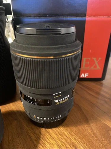 Sigma 105mm AF 1:2.8 DG Macro Objektiv für Nikon - Bild 2 von 5