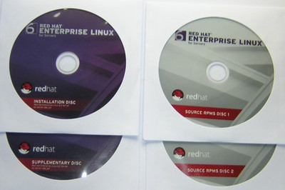 Red Hat Enterprise Linux 6.2 for Servers 4 DVD Set
