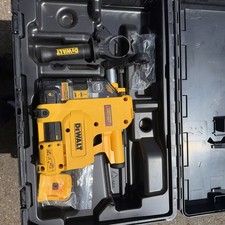 DEWALT Onboard Rotary Hammer Dust Extractor