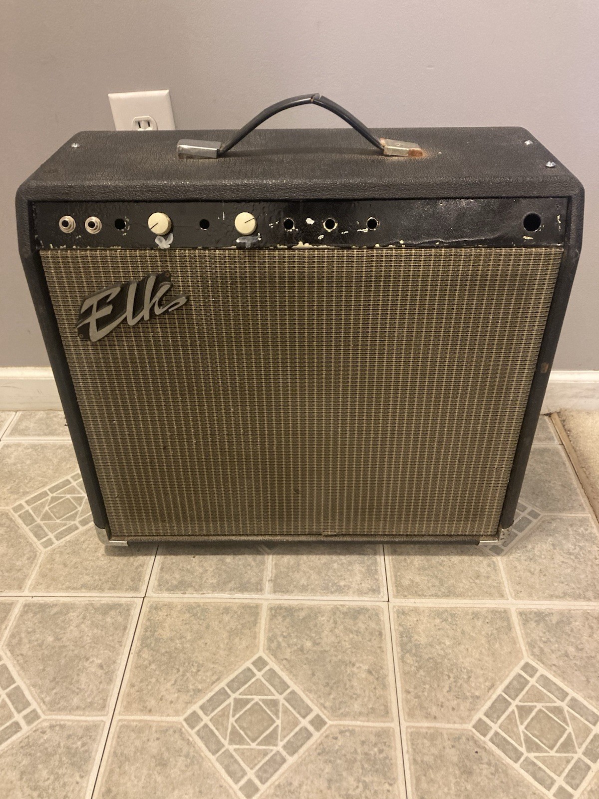 Vintage 60s Or early 70s. ElK 1-12 Gutted To Build Prototype. EL84, Tube Amp.