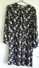 Old Navy Long Sleeved Dress, Black with flowers, Size Large