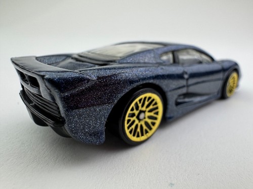 Hot Wheels Jaguar XJ220 Gold Medal Speed 1991 - Picture 4 of 8
