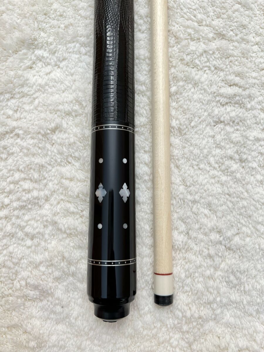 McDermott G502 Pool Cue