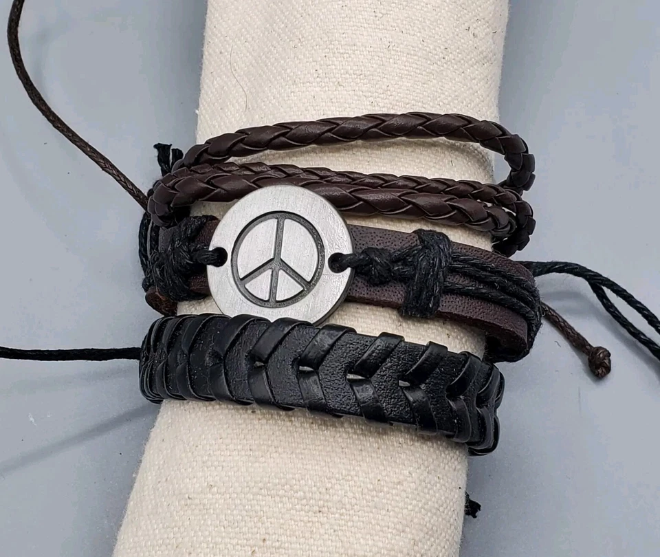 JUEGO DE 3 PULSERAS HIPPIE UNISEX HECHAS A MANO CUERO TRENZADO ETIQUETA DE LA PAZ AJUSTABLE Foto 3 de 4